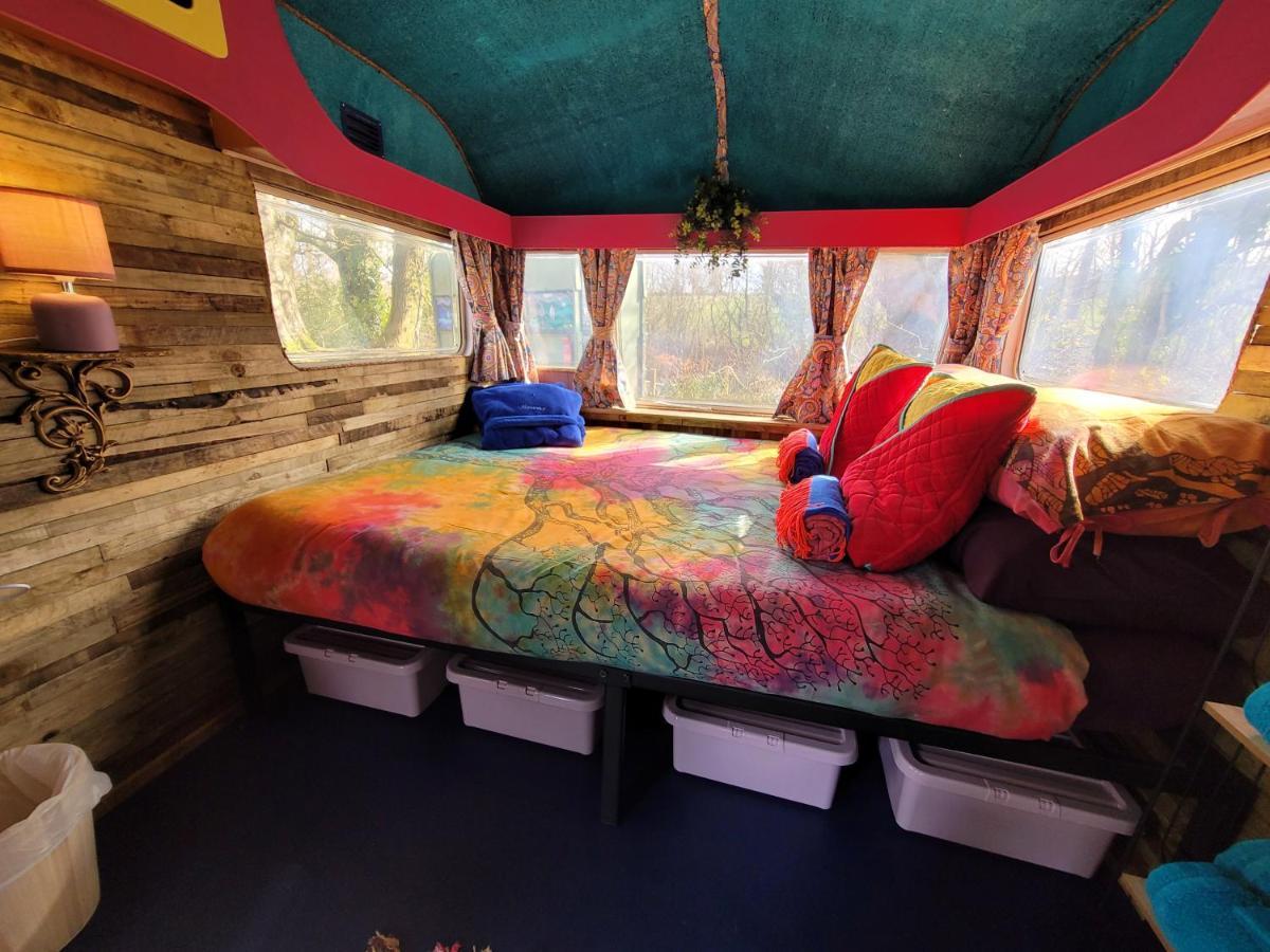 Budget Stay, In Lovely Private Setting With Rustic Charm, Log Burner, Fire Pit, Campers Kitchen & Eco Loo No Bedding Supplied Narberth Exterior photo